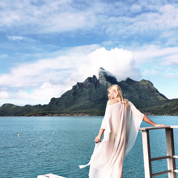 Meet your Posher, Danielle - Picture 2 of 8